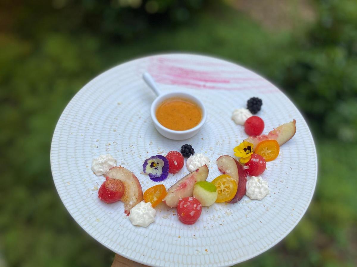 לוקרונה Latitude Ouest Hotel Restaurant & Spa מראה חיצוני תמונה