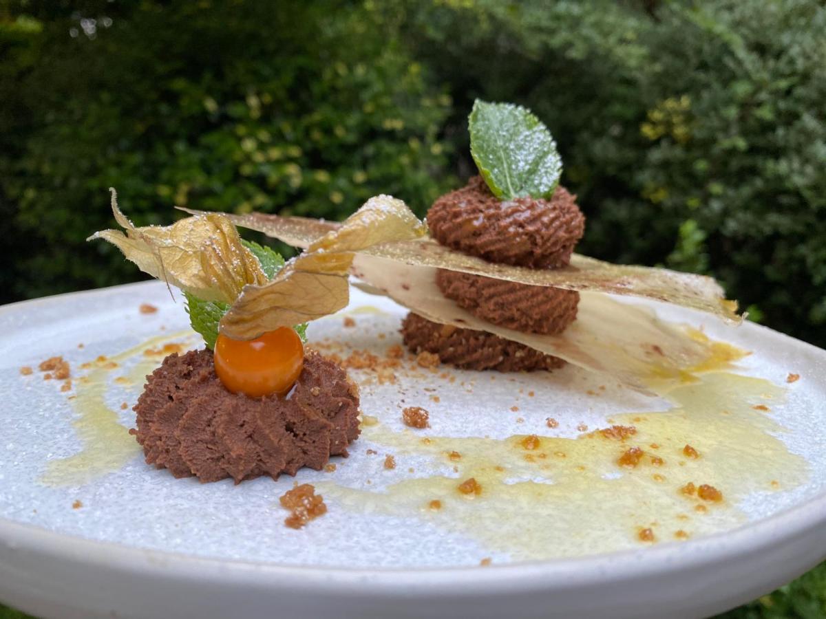 לוקרונה Latitude Ouest Hotel Restaurant & Spa מראה חיצוני תמונה