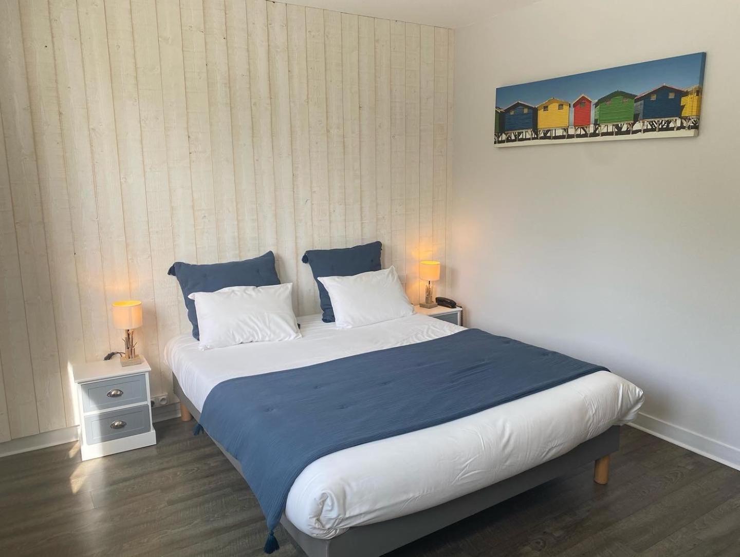 לוקרונה Latitude Ouest Hotel Restaurant & Spa מראה חיצוני תמונה